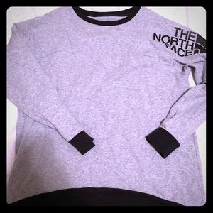 North Face Women’s Train N Logo Pullover